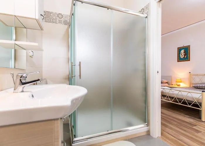 Alojamento de Acomodação e Pequeno-almoço Casa Di Annarella 4*