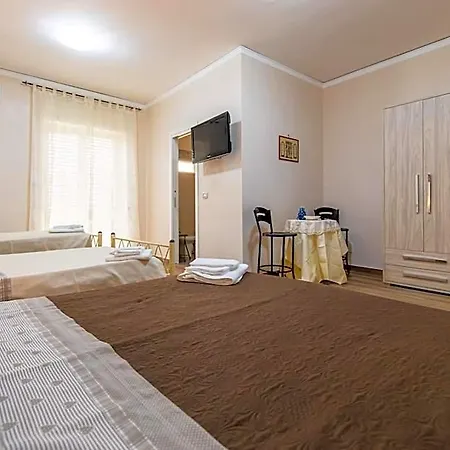 Casa Di Annarella Alojamento de Acomodação e Pequeno-almoço 4*