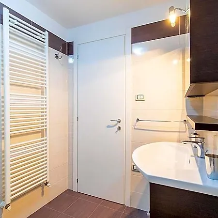 Alojamento de Acomodação e Pequeno-almoço Casa Di Annarella Nápoles